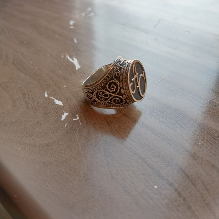 Продам перстень серебряный ручная работа