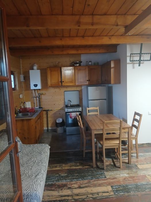 Cabană de închiriat lângă lacul bezid