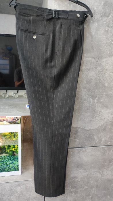 Продаётся костюм тройка. Shogan.