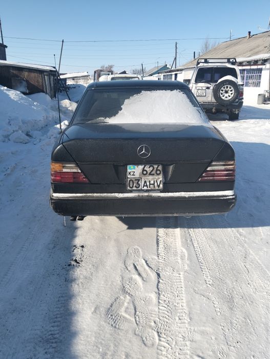 Мерседес бенс Е 300
