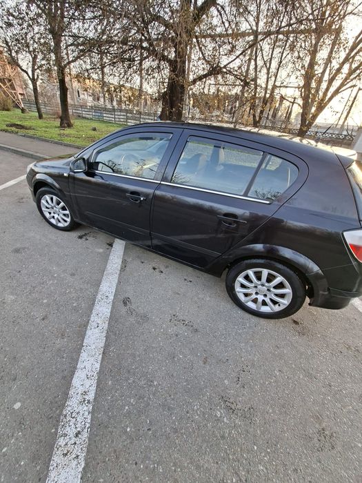 OPEL Astra 2005 — imagine 4