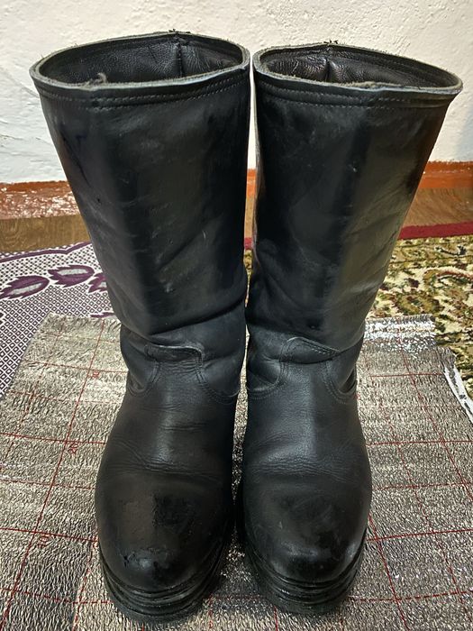 Черные мужская кожаные зимние сапоги