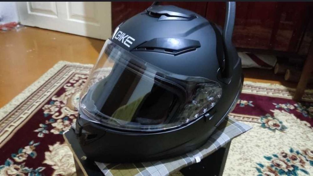 Мото шлем GIKE qike M черный