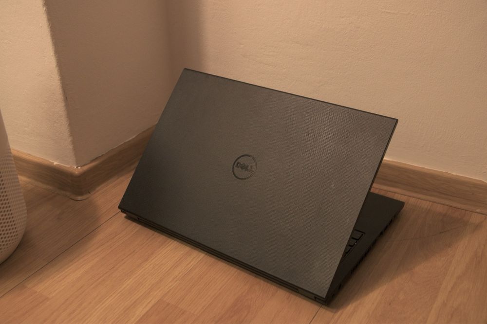 Laptop Dell Inspiron 15 (model 3543)