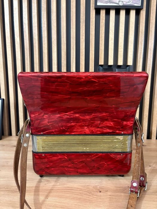 Acordeon Hohner Concerto cu 48 de basi