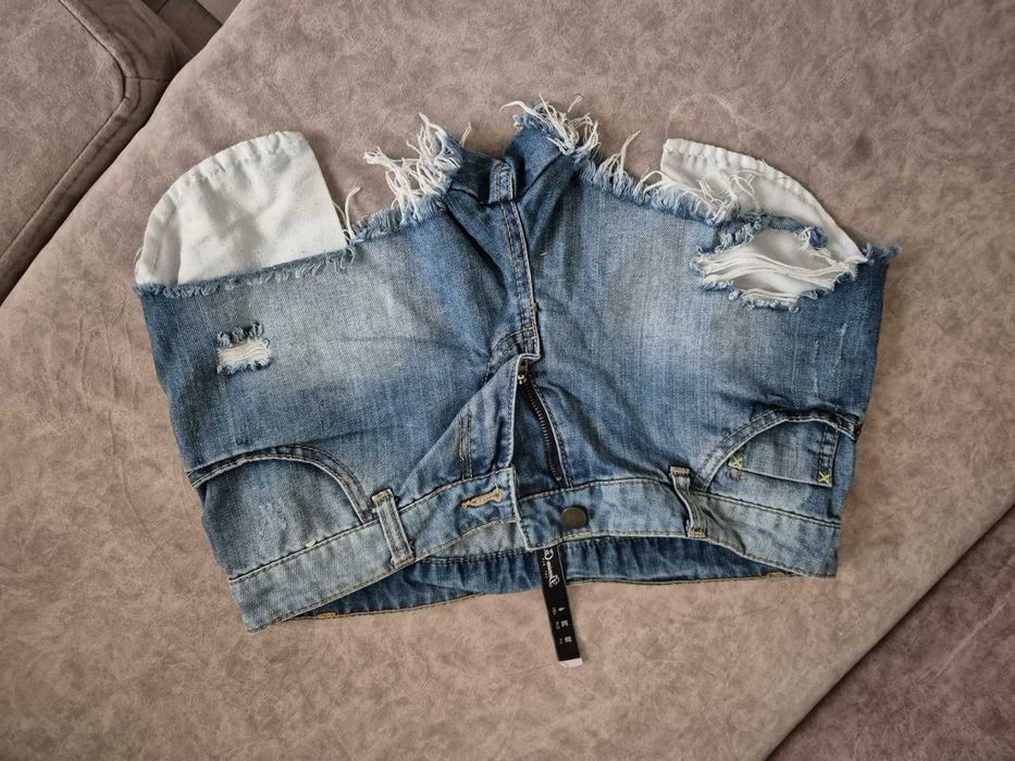 Дамски къси гащи