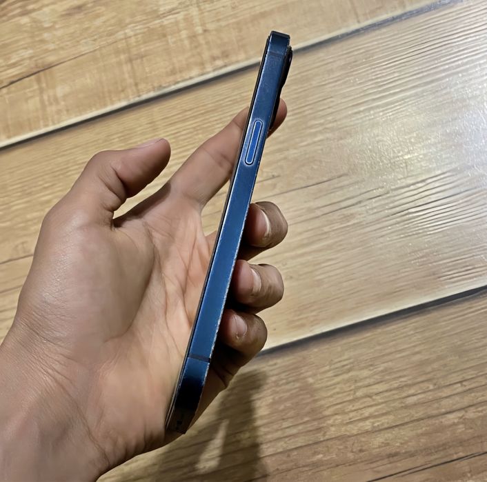 iPhone 13 128 GB 80 AKB