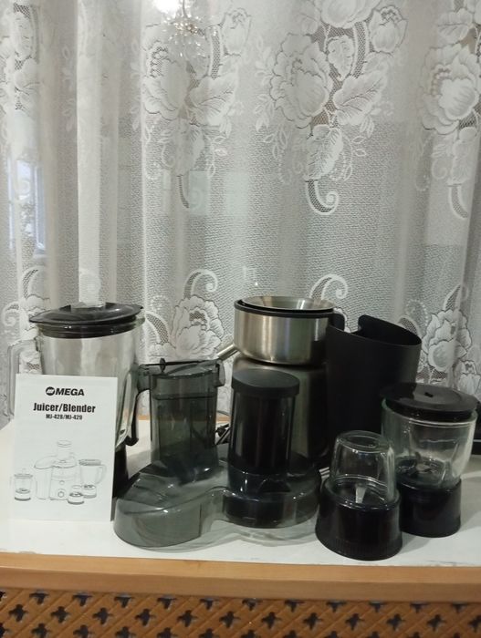 Комбайн соковыжималка