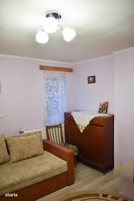 PROPRIETAR -  Casa cu teren de vanzare