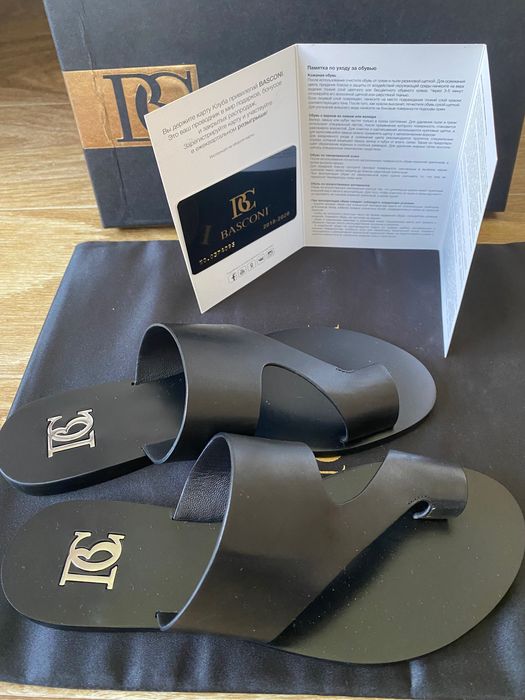 Продам шлепки оригинал