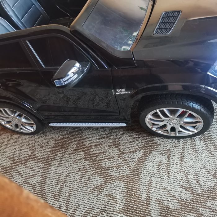 Акумулаторна кола Marcedes-Benz Gls63