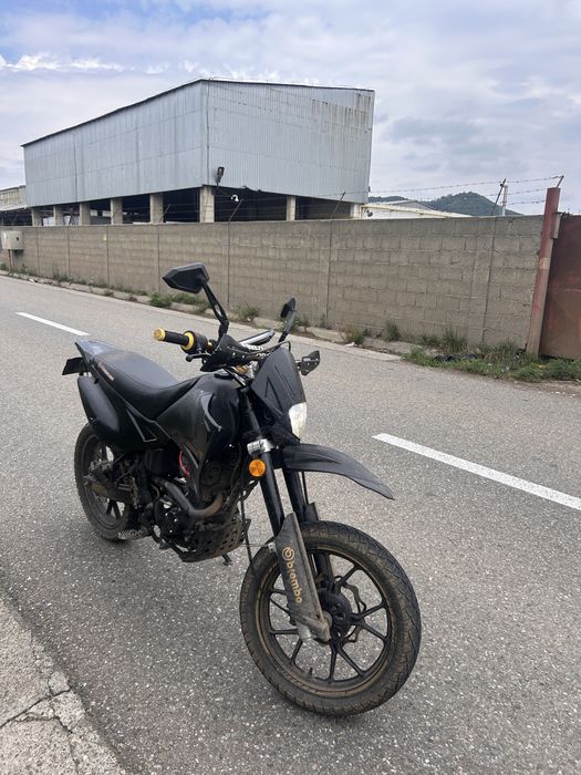 Se vinde super moto 25 de milioane
