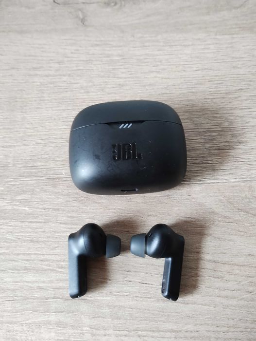 JBL Tune Beam Bluetooth безжични слушалки
