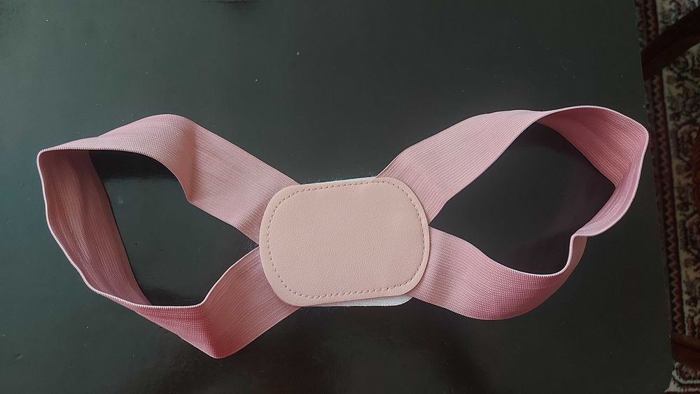 Регулируем колан за правилна стойка