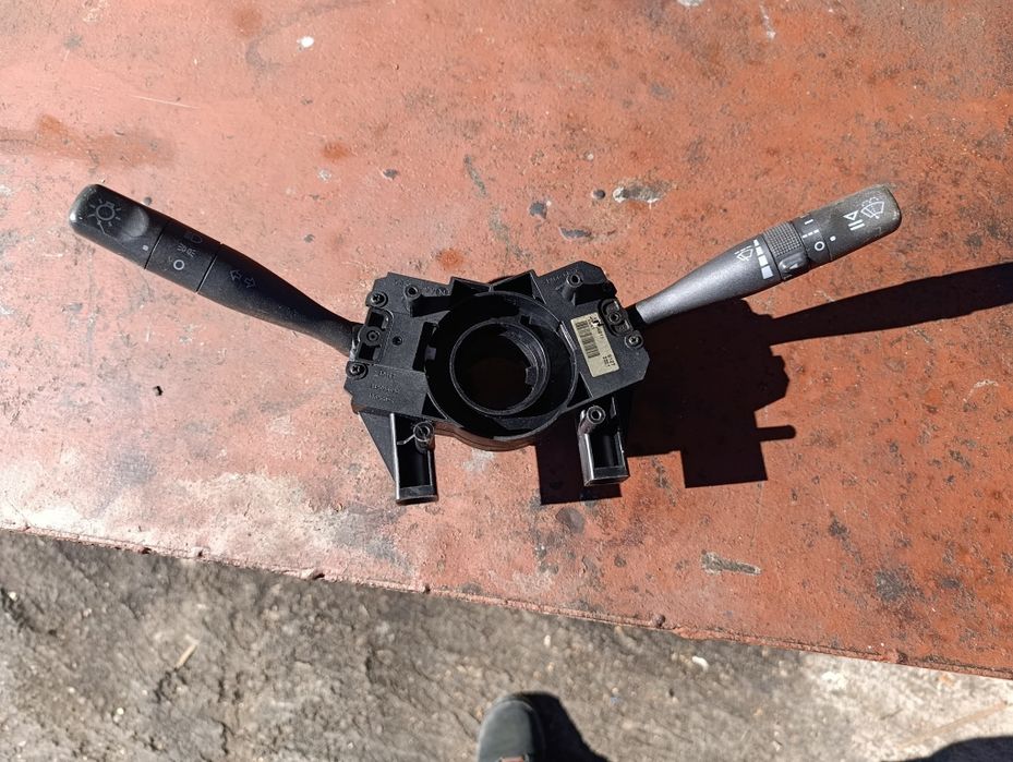 Vând bloc lumini land rover freelander 2000