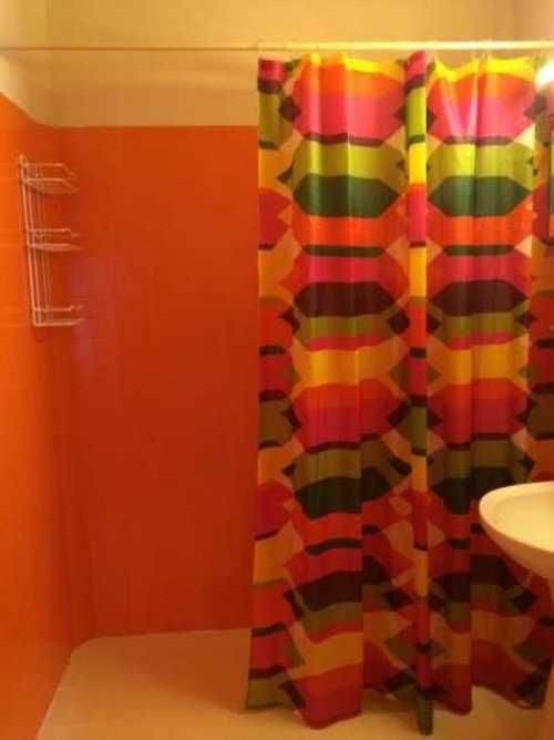 Дава се под наем Двустаен апартамент в София, Зона Б-18 - 70 кв.м за 323.85 € - Снимка #4