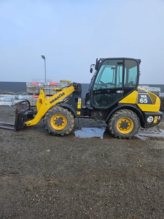 Vola frontala KOMATSU WA65-5 - Stare foarte bună | Furci paleți l TVA deductibil