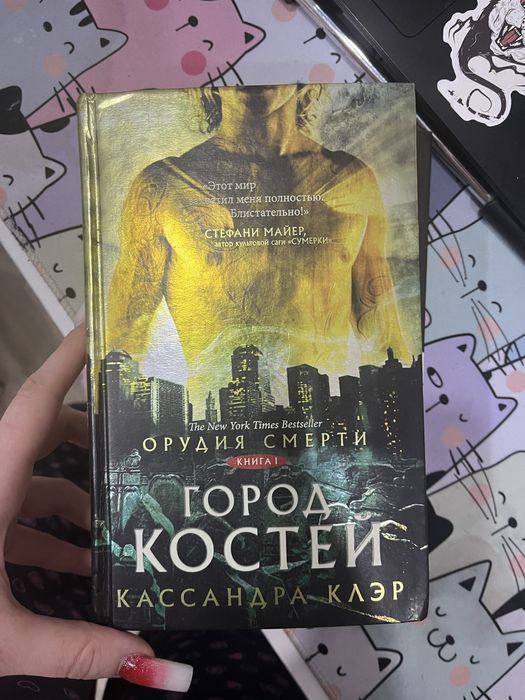 Продам книги
