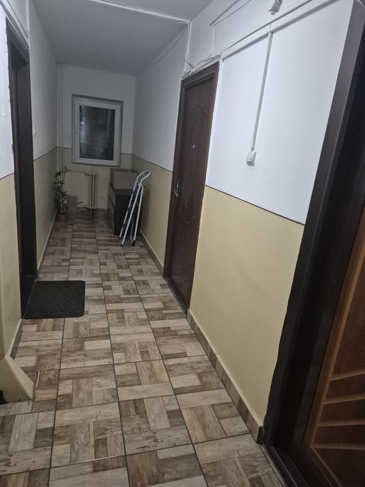 PROPRIETAR inchiriez garsoniera confort 1