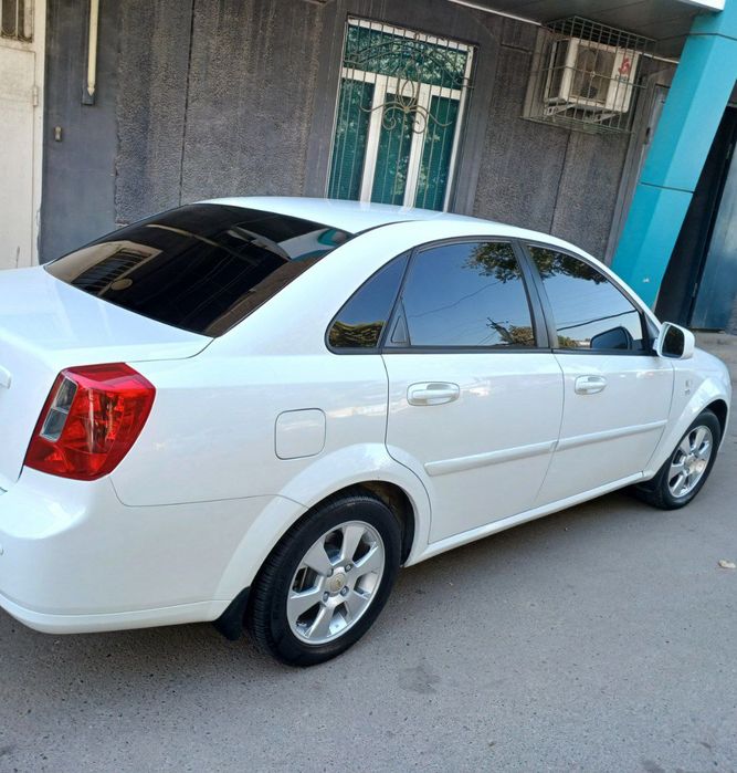 Жентра 1 Позиция 2023 йил
1 позиция
2023
110 000 км
Олди унг крылода б