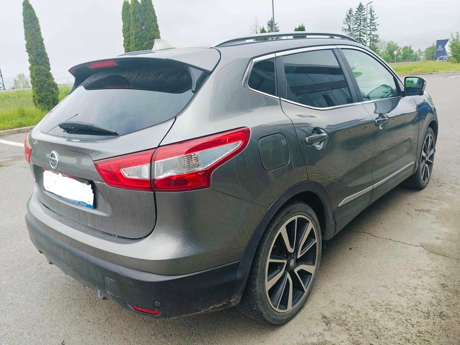 Autoturism Nissan Qashqai Tekna