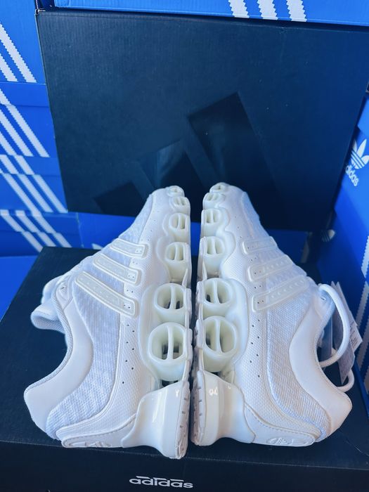 *Чисто Нови* Adidas Megaride *Footwear White & Grey One*