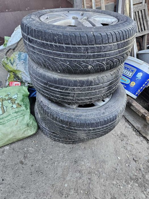 Set jante+anvelope originale VW Golf 4 R15