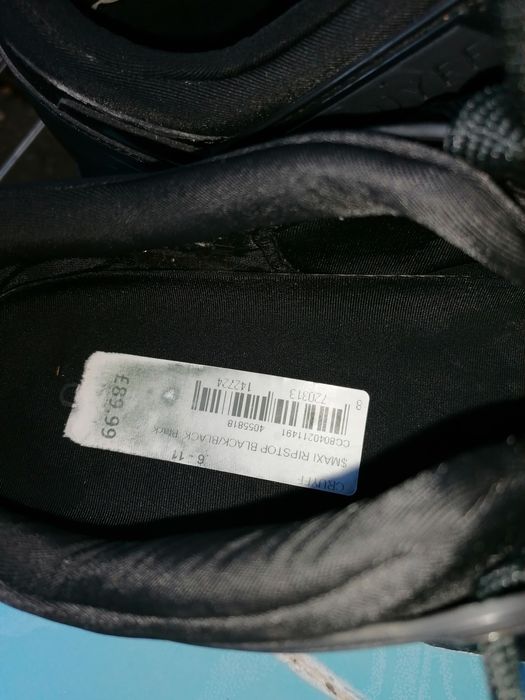 Vînd 2 perechii adidași noi 400lei
