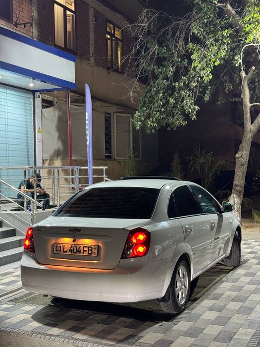 Jentra 2020  srochna sotiladi