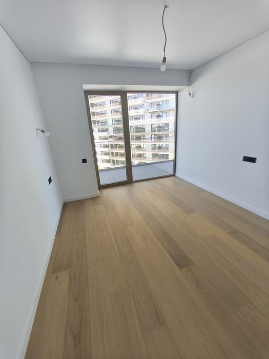 Apartament Premium de Vânzare –One High District | Etaj 5 | Terasă 15 mp | Parcare Inclusă