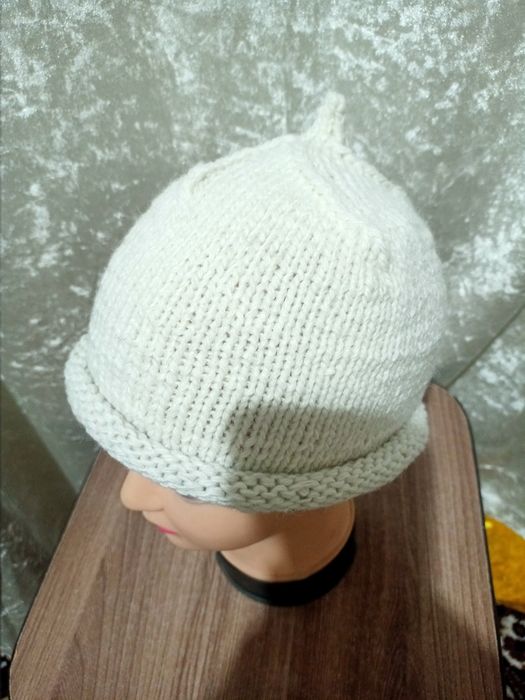 Модные шапочки,ручная работа.