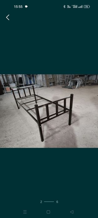 Металлический крават