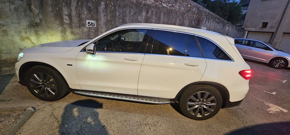 Vînd Mercedez Glc 350e