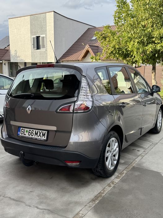 Renault Scenic / AUTOMATA / 2015
