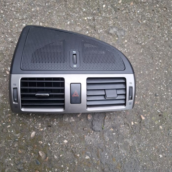 Духалки за  тойота авенсис т27