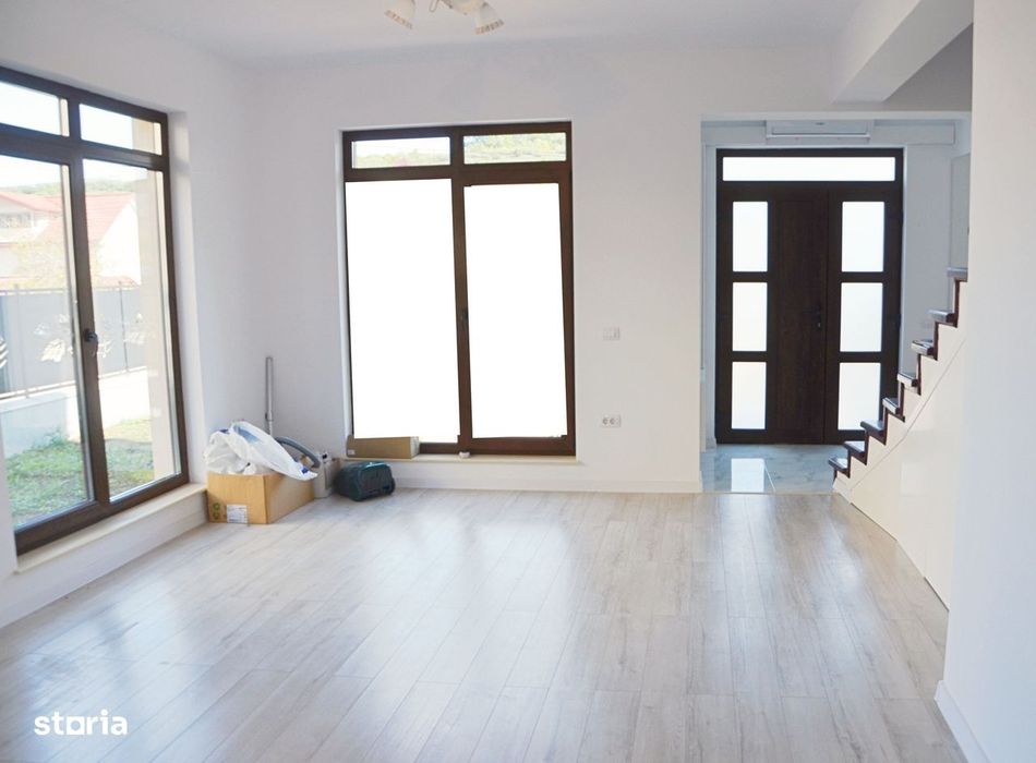 Bucium, locuinta moderna Parter+Etaj, 2 locuri de parcare