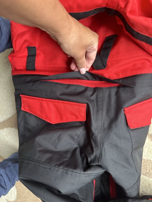 Продам комбинезон горнолыжный