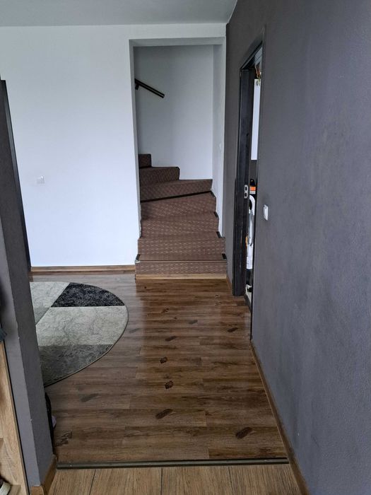 Casa de vanzare cu 3 camere