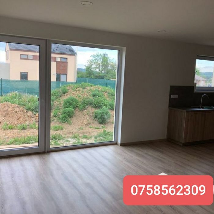 Vand case modulare 9 x 11m pe structura metalica