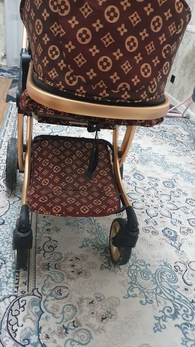 Детская коляска новая