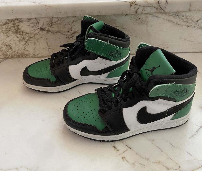 Маратонки Nike air черно със зелено промо цена 37 номер