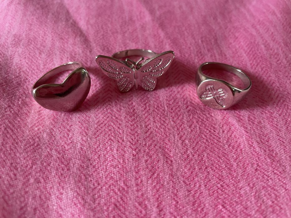 Лот пръстени в сребристо и златисто