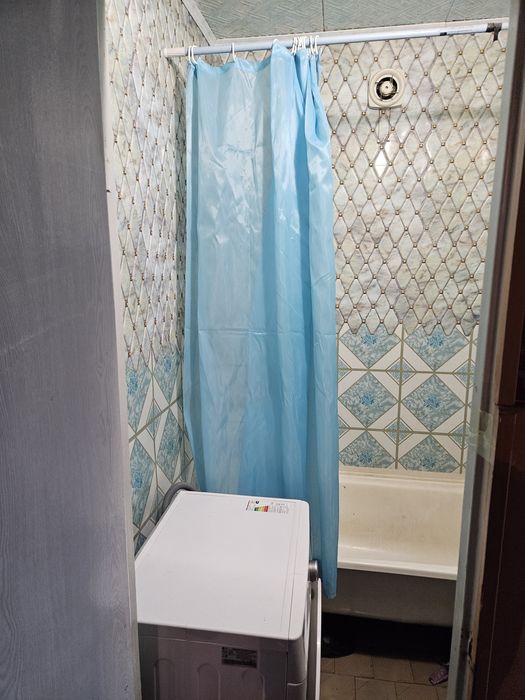 Продам 4х комнатную квартиру.