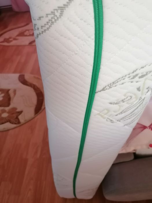 Vând Saltea ADORMO 90X200 cm