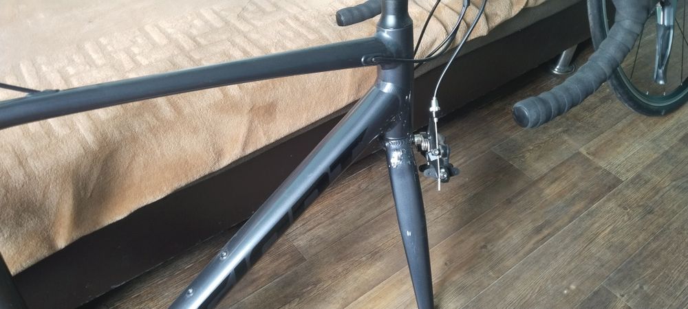 Велосипед GIANT contend