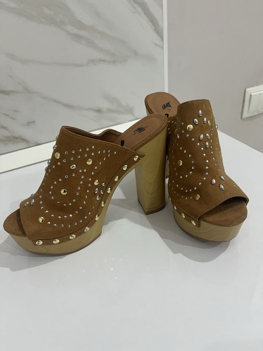 Продам обувь с H&M новый