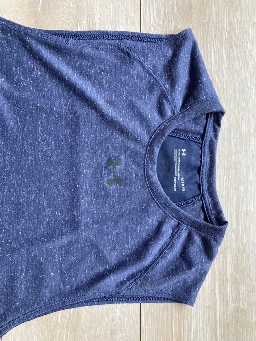 Under Armour Breeze Run Heat Gear Fitted потник тениска бъз ръкави L