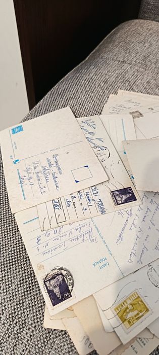 Poze și cărți poștale vechi