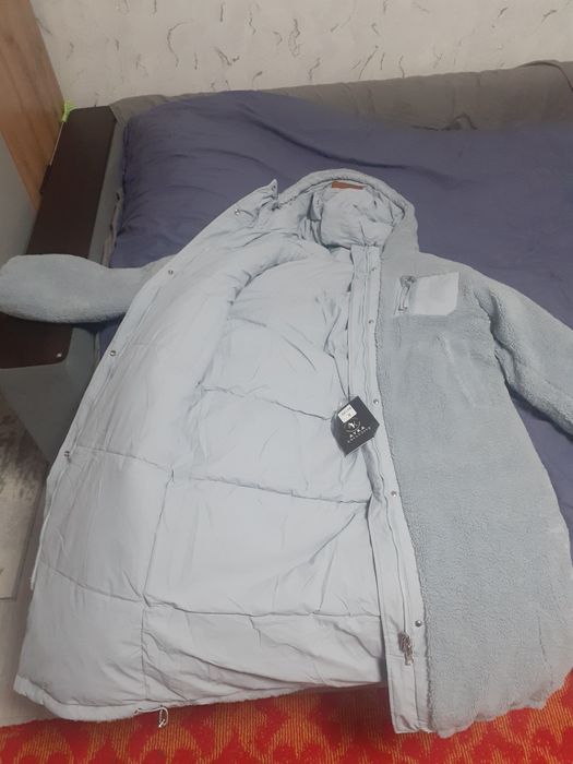 Продам куртку двусторонняя