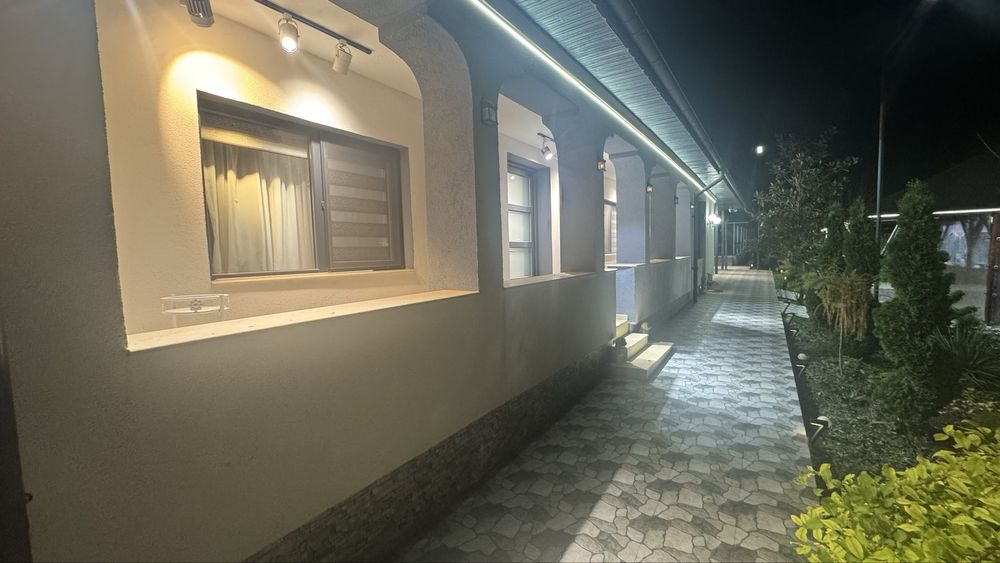 Casa Comuna Stanești sat Ghizdaru